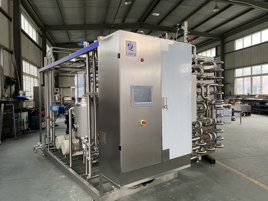 Sterilizzatore UHT personalizzato 500-20000L/H per la linea di lavorazione di frutta e verdura Nuova macchina di sterilizzazione UHT
