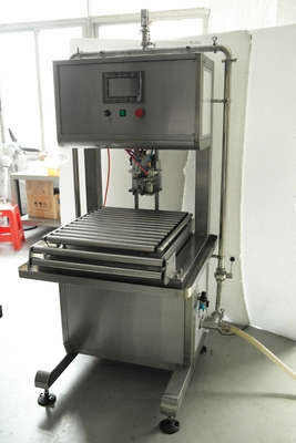 Macchina di riempimento BIB non assettica personalizzata SUS304/316 per 1-25L Bag in Box Oil/Juice/Sauce Filler con PLC