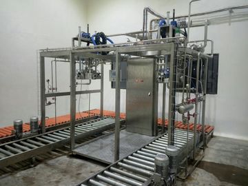Macchina di riempimento di succo/latte/acqua assettica automatica 10L / 50L / 220L
